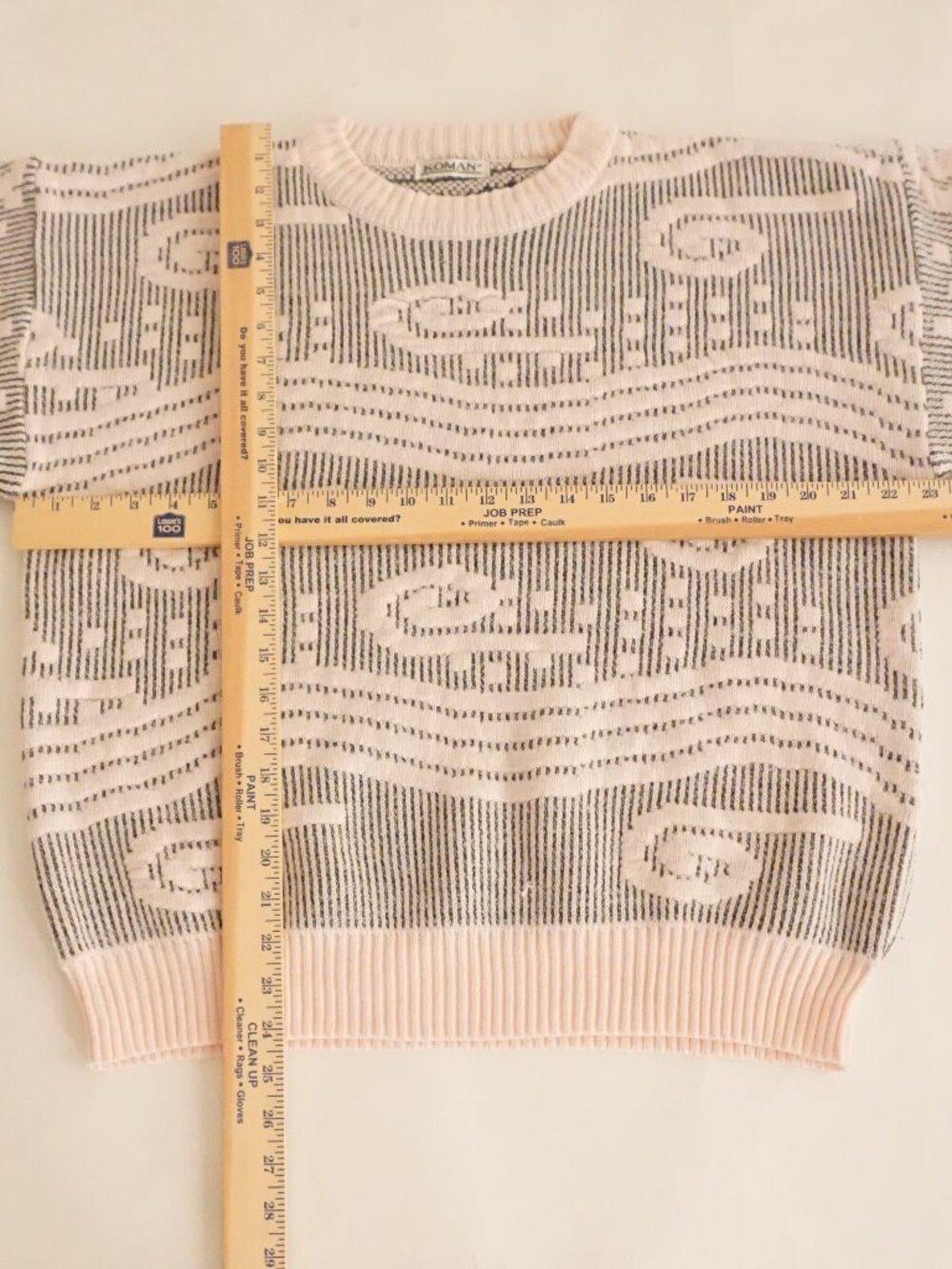 Vintage Koman Pale Pink Charcoal Grey Tropical Fish Geometric Designer Sweater M - Picture 3 of 11
